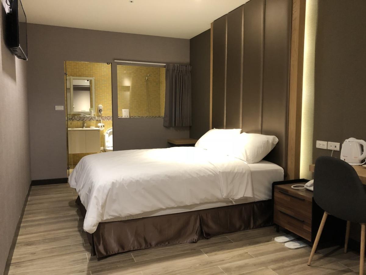 Honest & Warm Hotel Taoyuan Exterior foto
